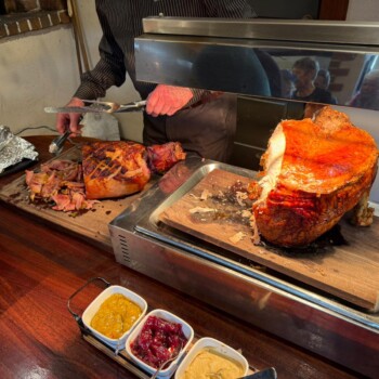 Even Lakes Christmas Lunch buffet
